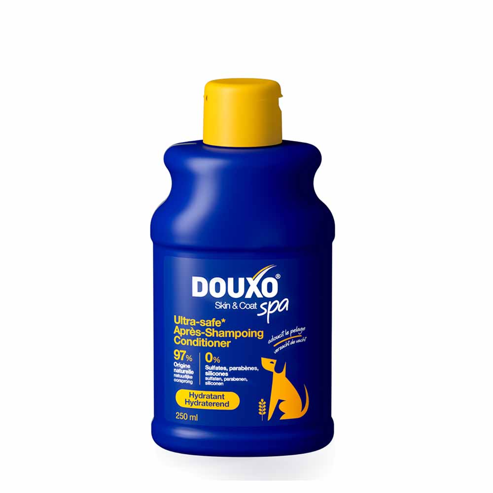 Douxo Balsamo idratante post-shampoo per cani 250 ml